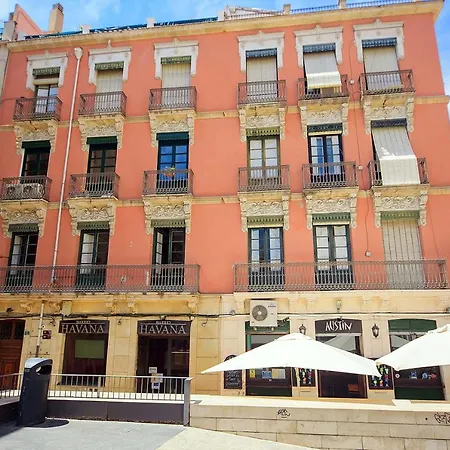 En El Centro Historico De A * Alicante